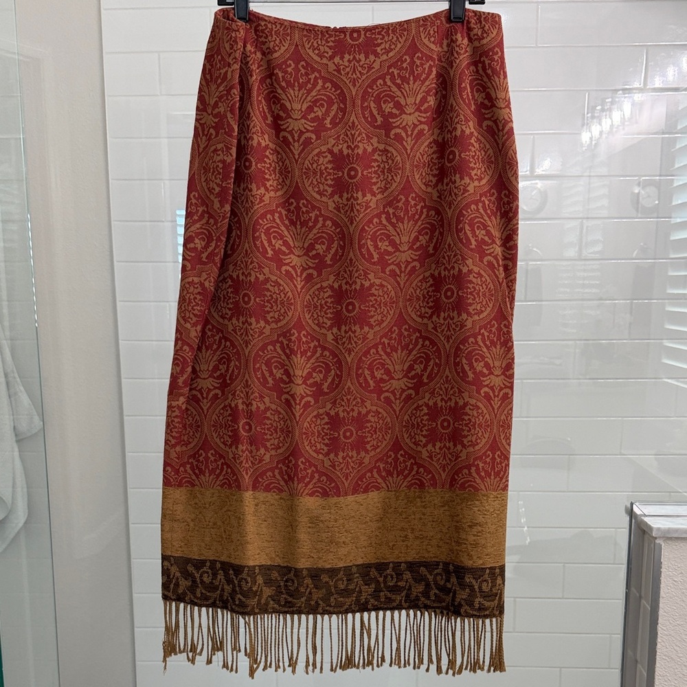 Chic Red and Brown Maxi Skirt